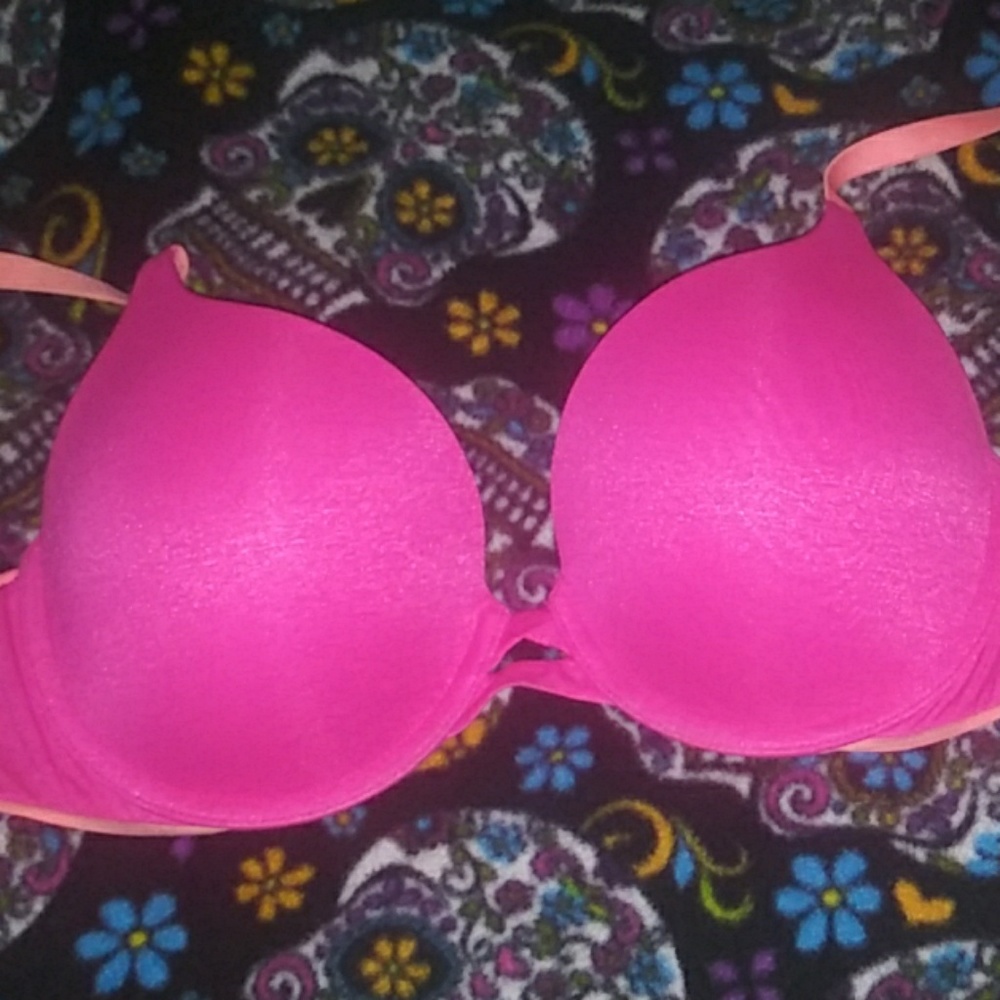 Victoria's Secret SOLD